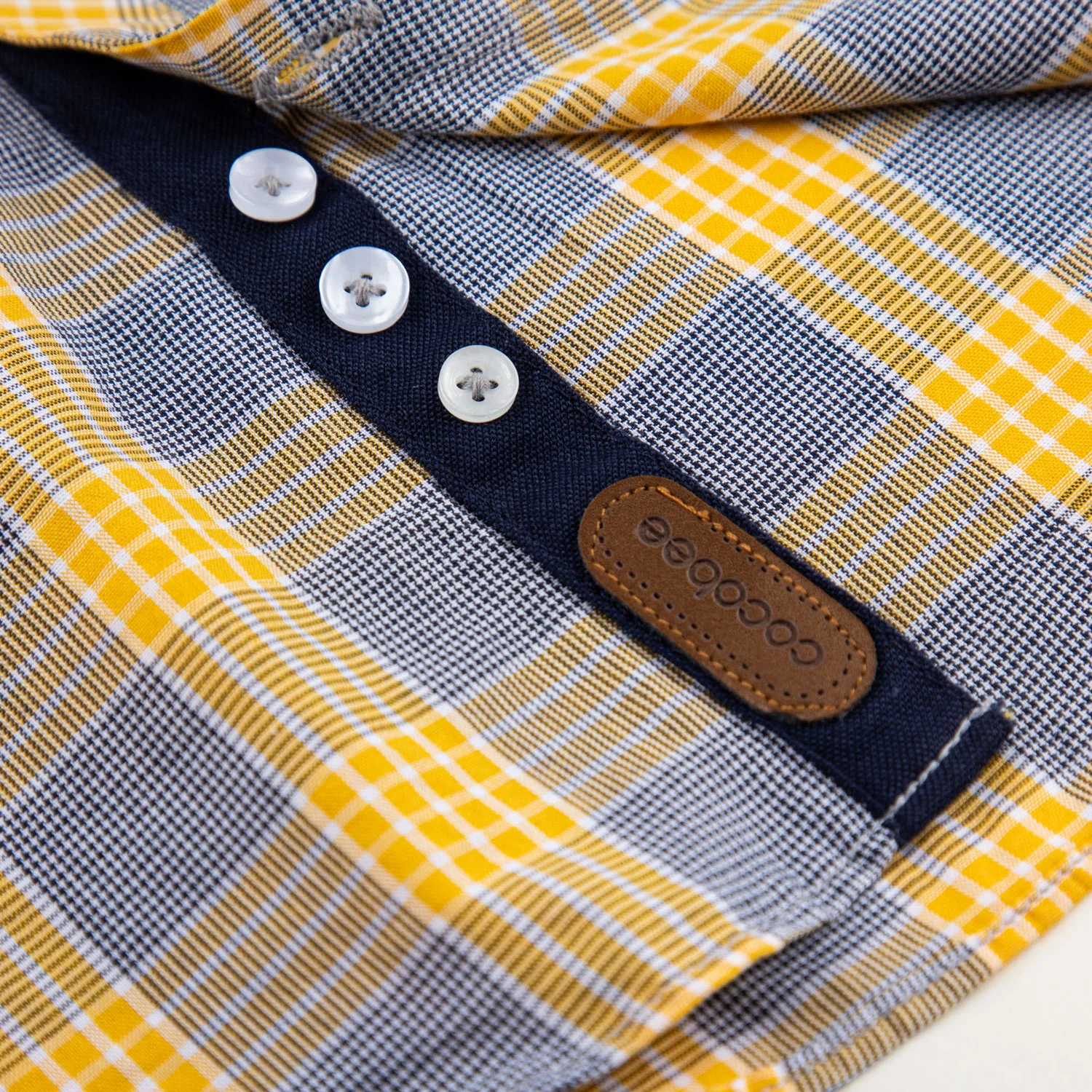 Casual Checkered Shirt - Image 3