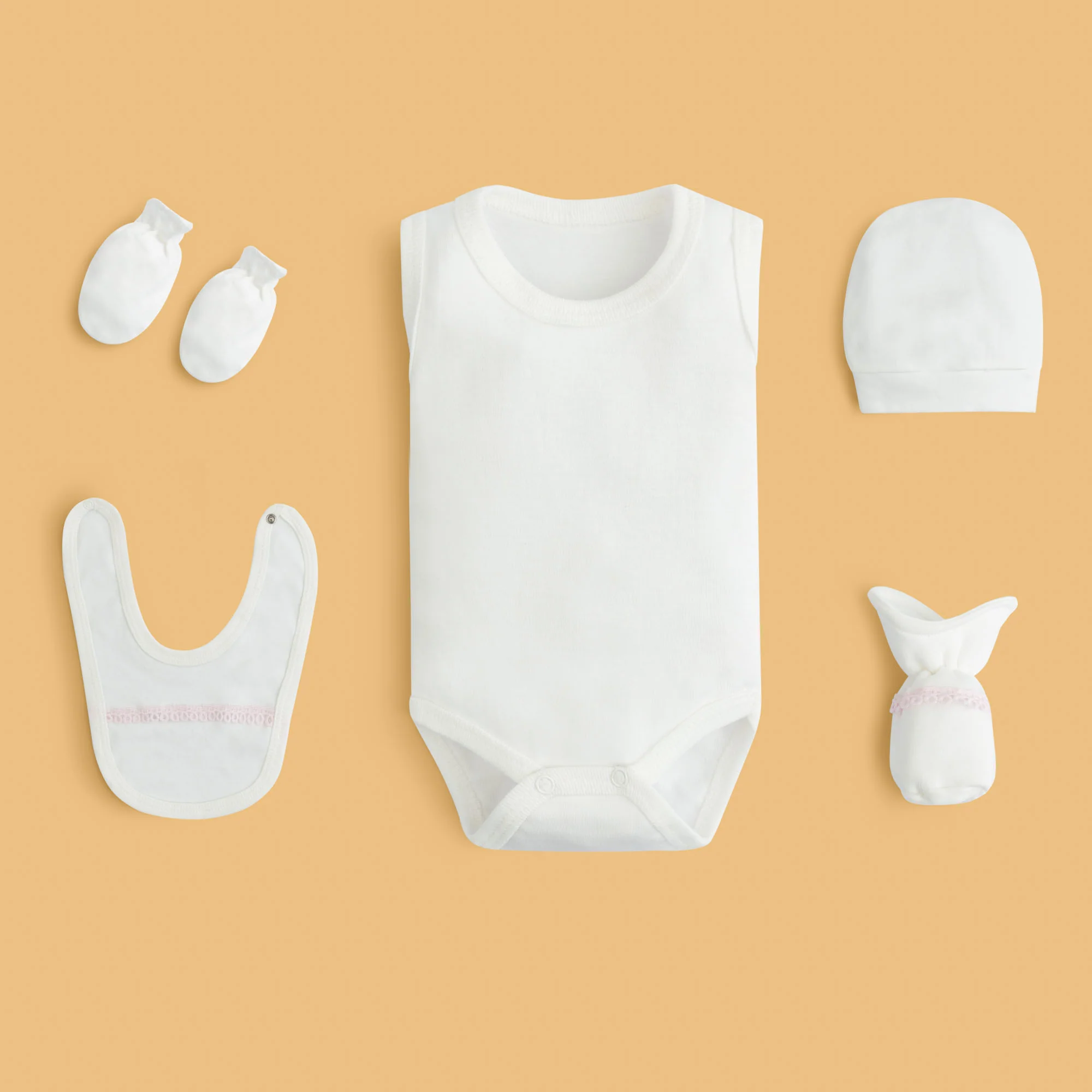 Sweet Bear Baby Set - Image 2