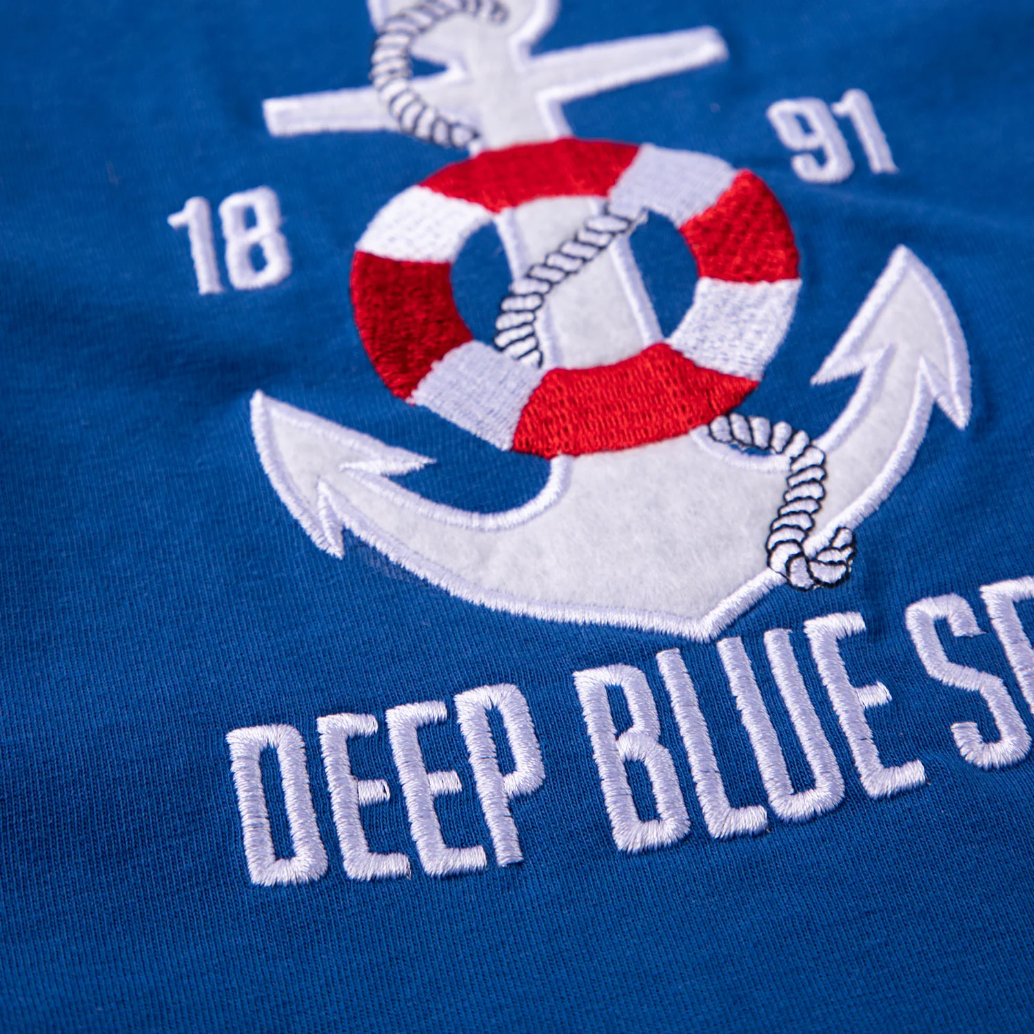 Anchor Style T-shirt - Image 2