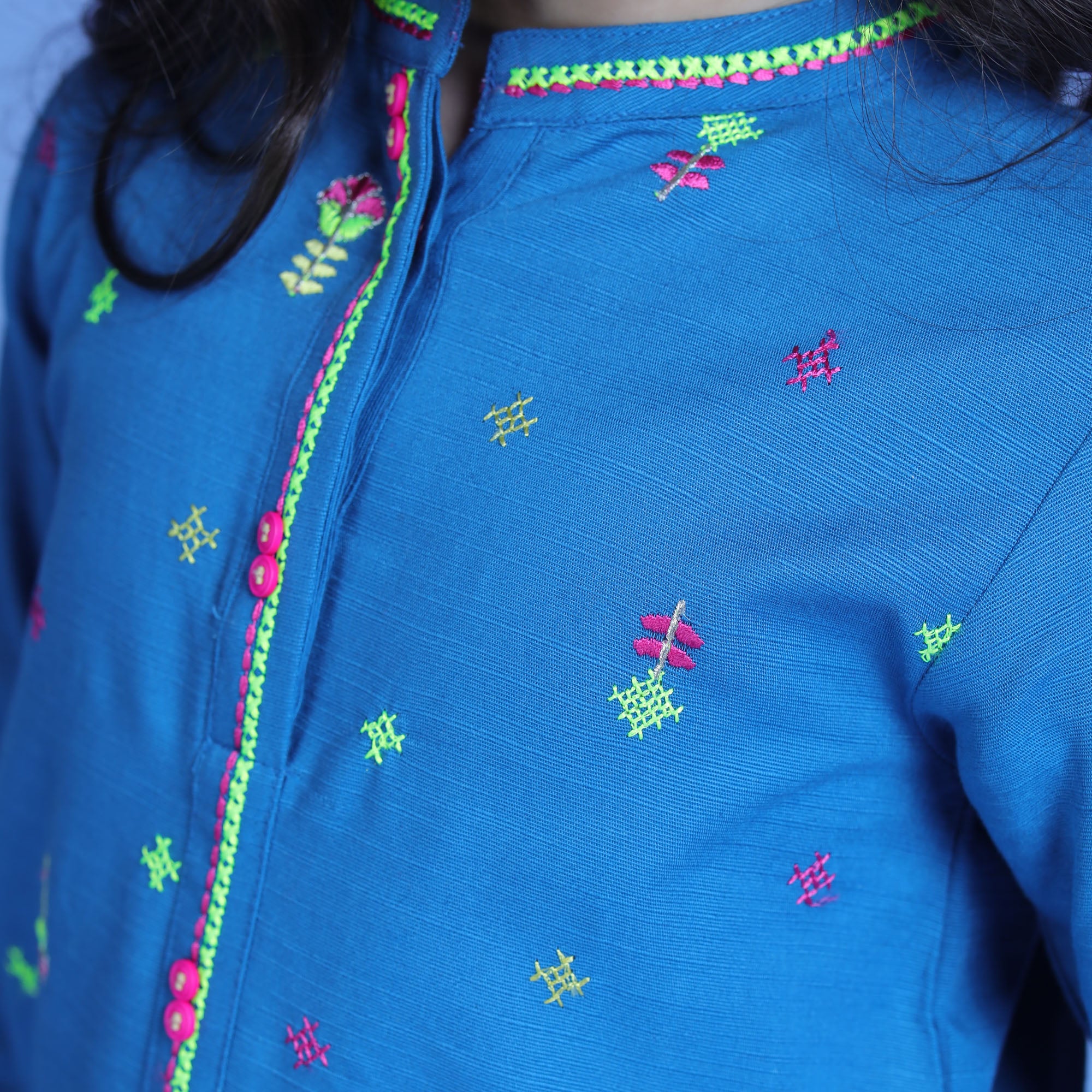 Spray embroidered royal blue dress - Image 2