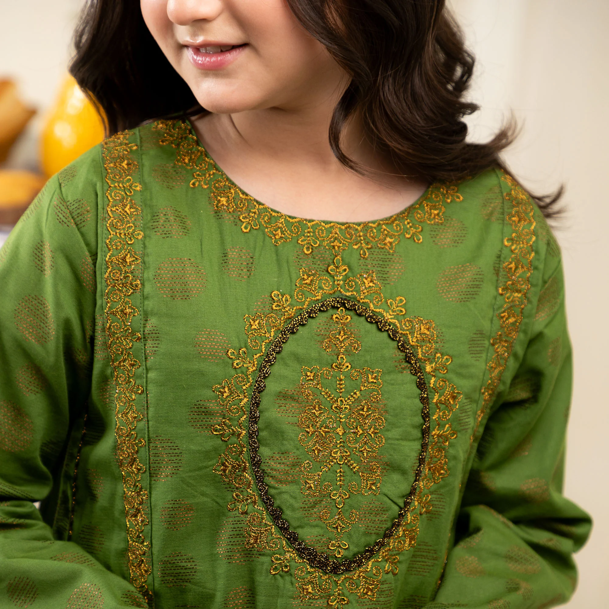Olive Jacquard Glam Suit - Image 3