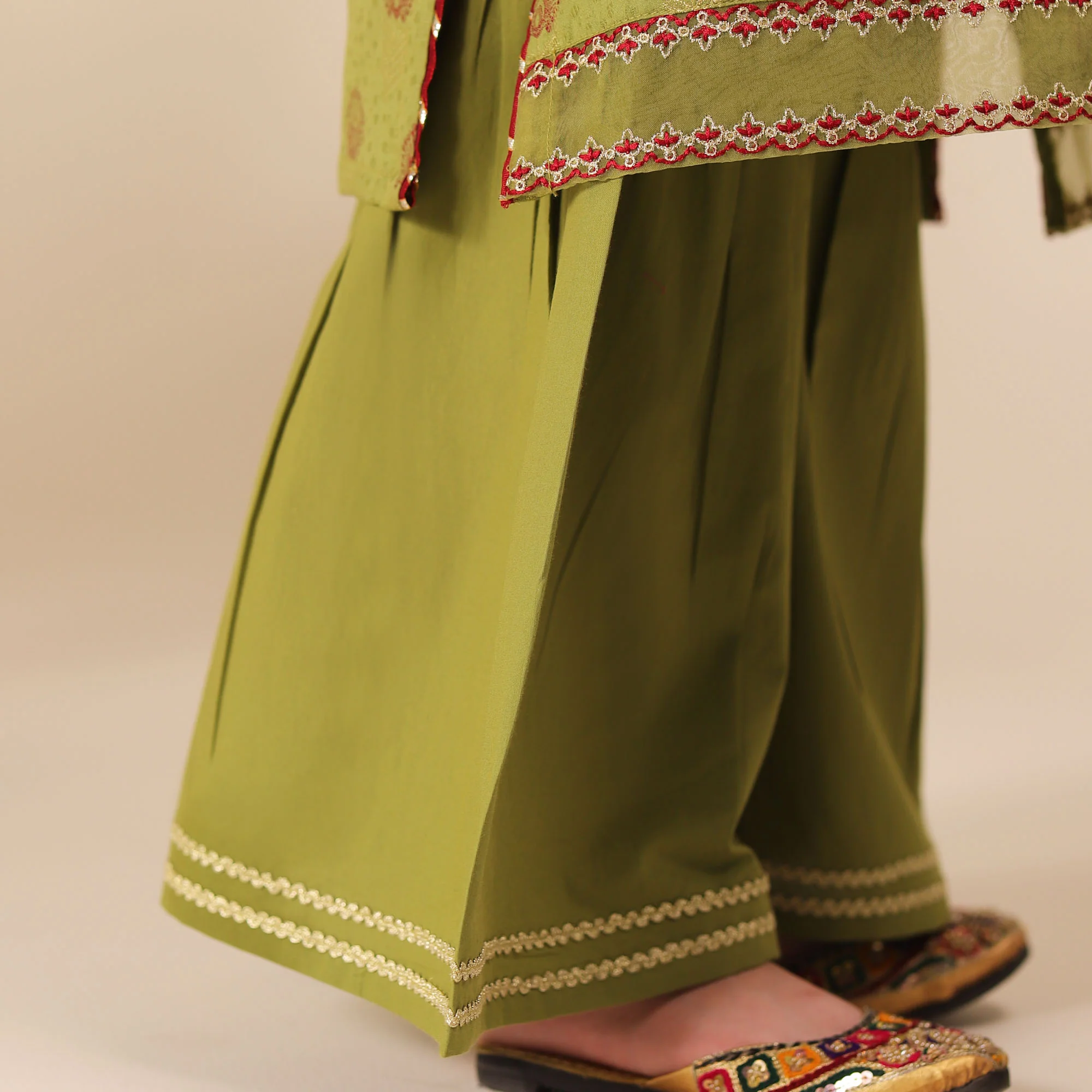Olive Vineyard Two-Piece Suit - Image 5