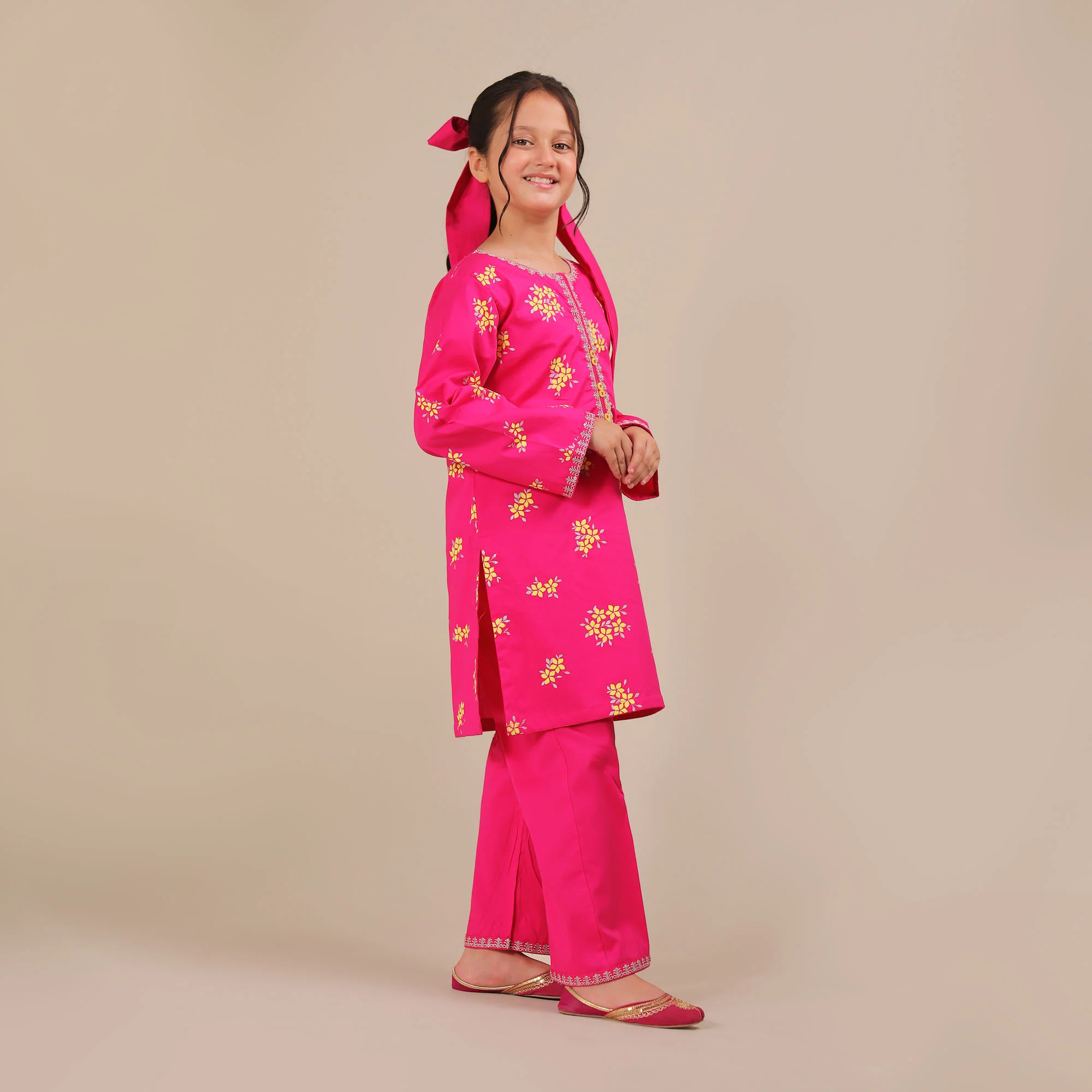 Blush Chic Screen-Printed Suit - Image 2