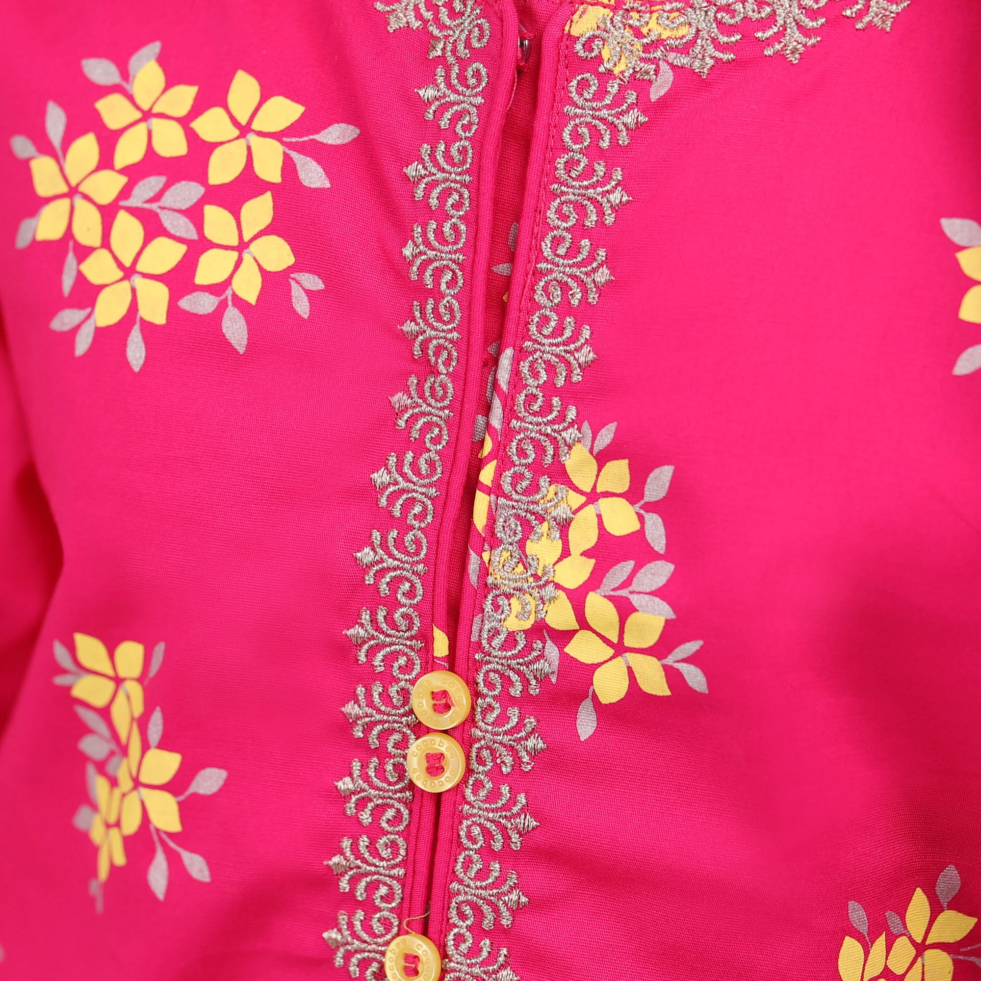 Blush Chic Screen-Printed Suit - Image 4