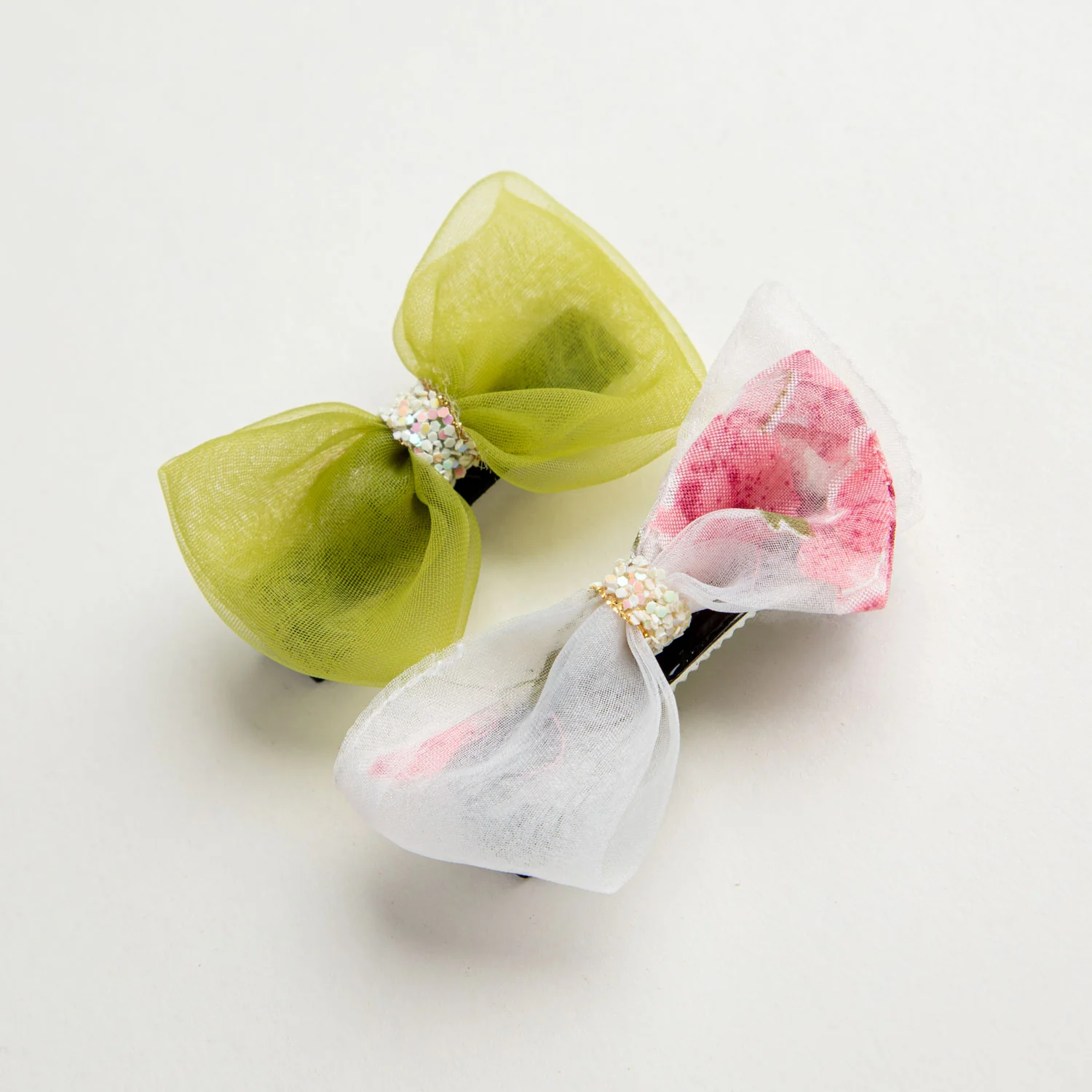 Multi Sequined Hair clip set - Image 2